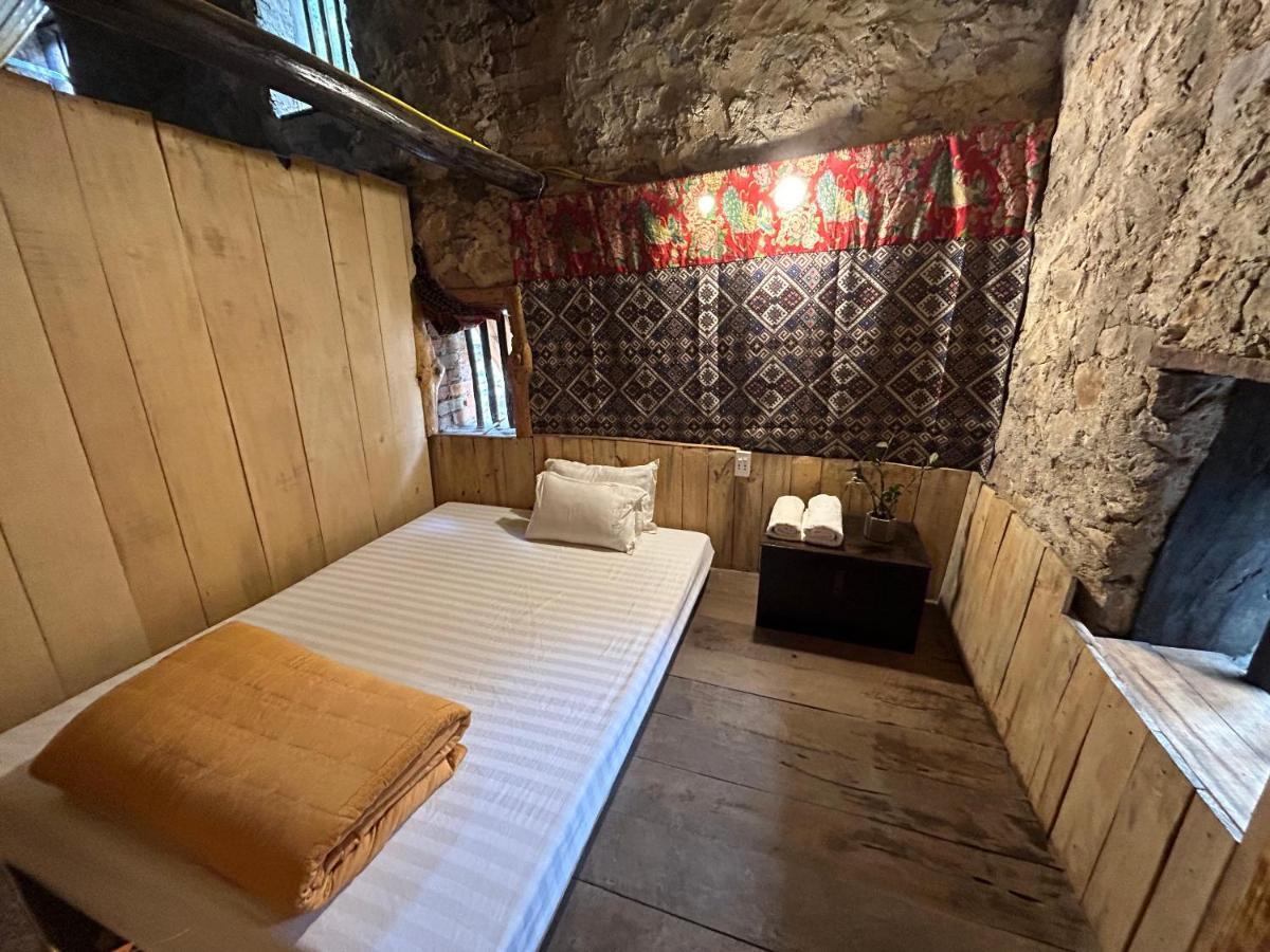 A Sy Ban Gioc Homestay - Lang Da Khuoi Ky Cao Bang Exteriör bild