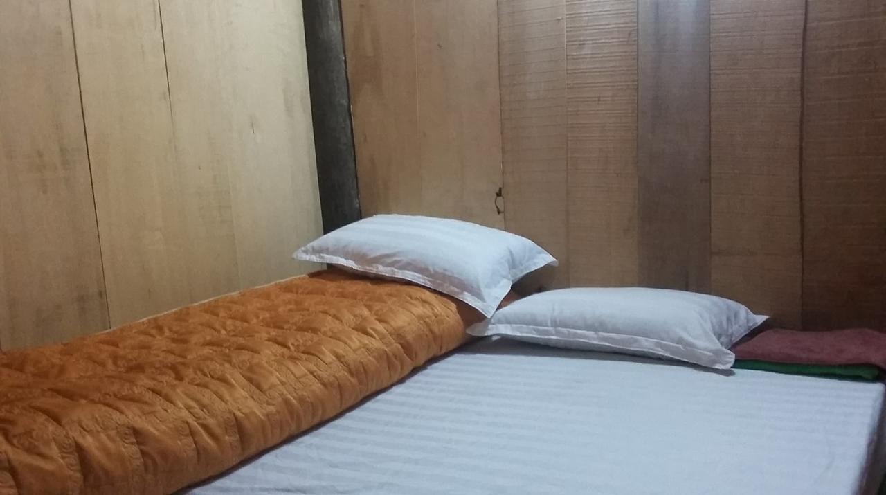 A Sy Ban Gioc Homestay - Lang Da Khuoi Ky Cao Bang Exteriör bild